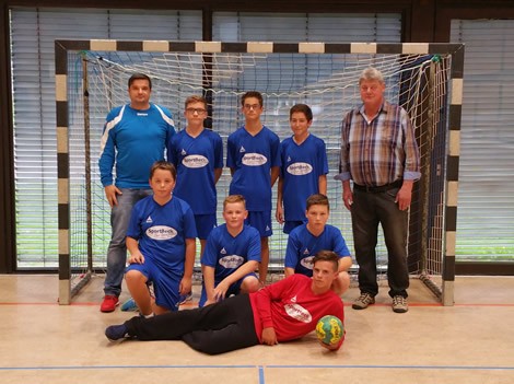 Trikotspende des Jugendfördervereins für die Handball-C-Jugend