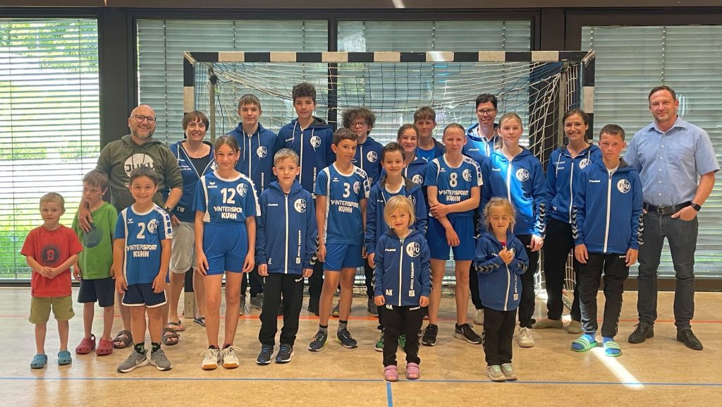 Trainingsanzüge für die Handball-Jugend